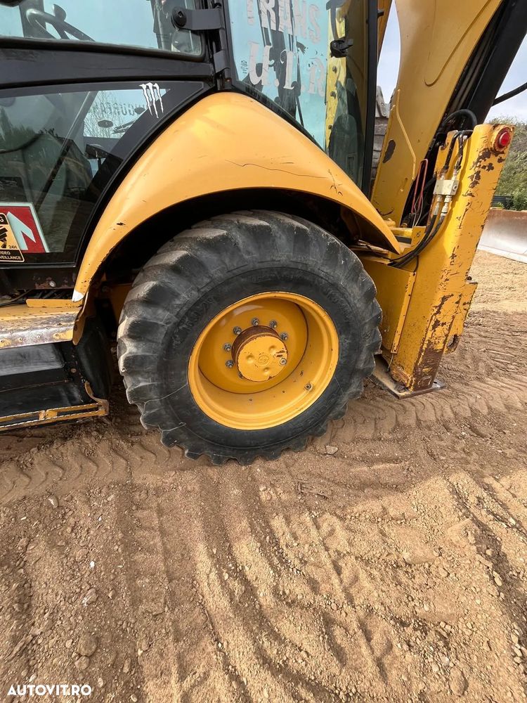 Caterpillar CAT 428 F Buldoexcavator - 6