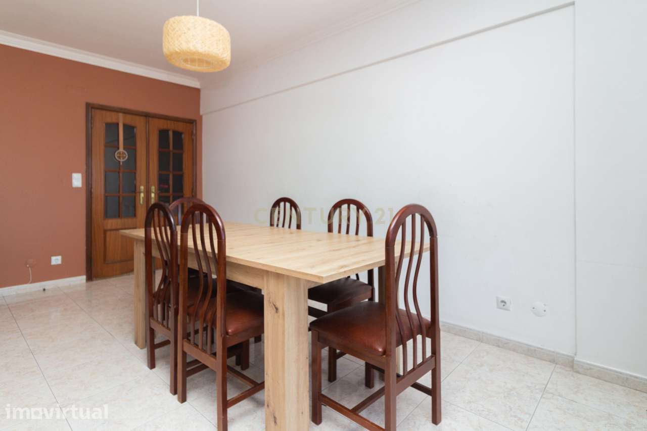 Espaçoso T3 em Alenquer com 142m² e 2 casas de banho - Grande imagem: 5/33