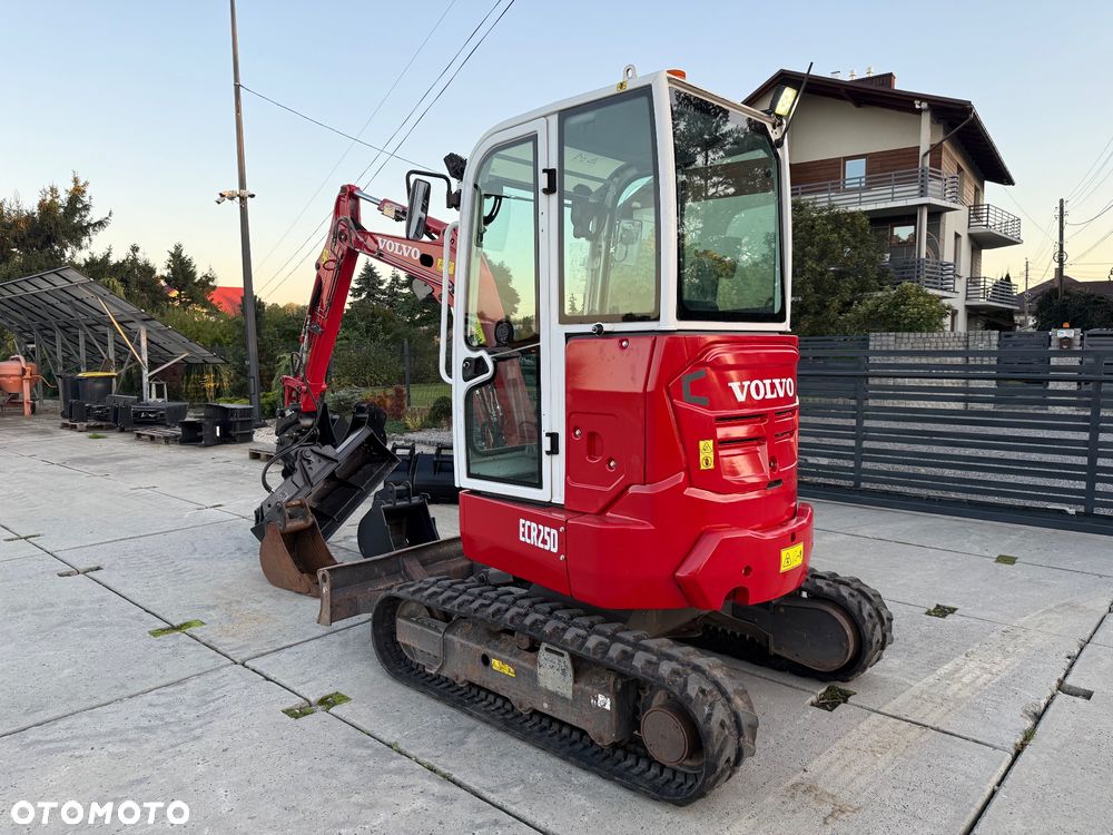 Volvo ECR25D - 3