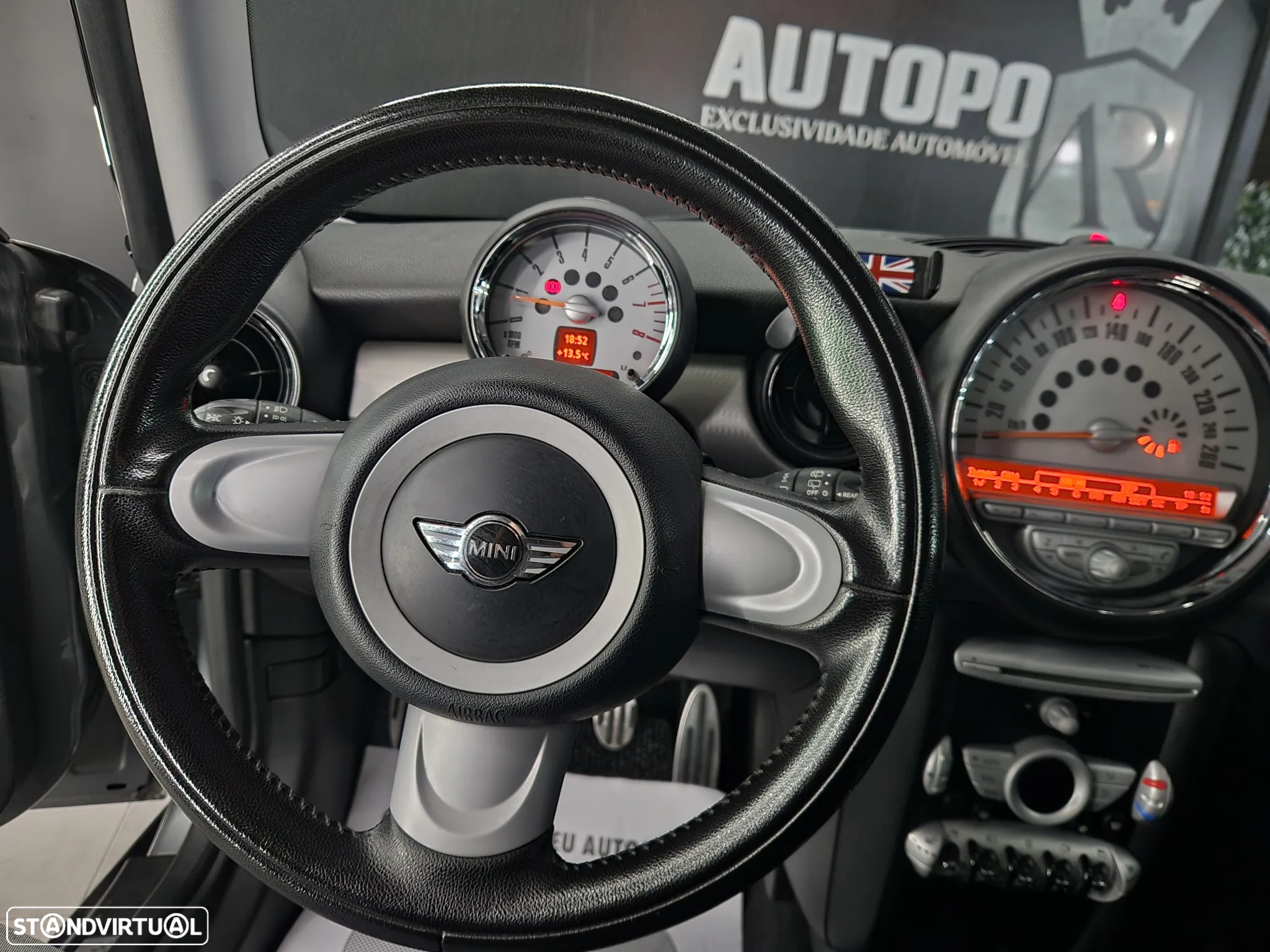 MINI 3 Portas Cooper S - 9
