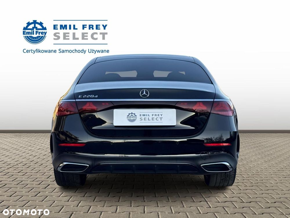 Mercedes-Benz Klasa E - 4