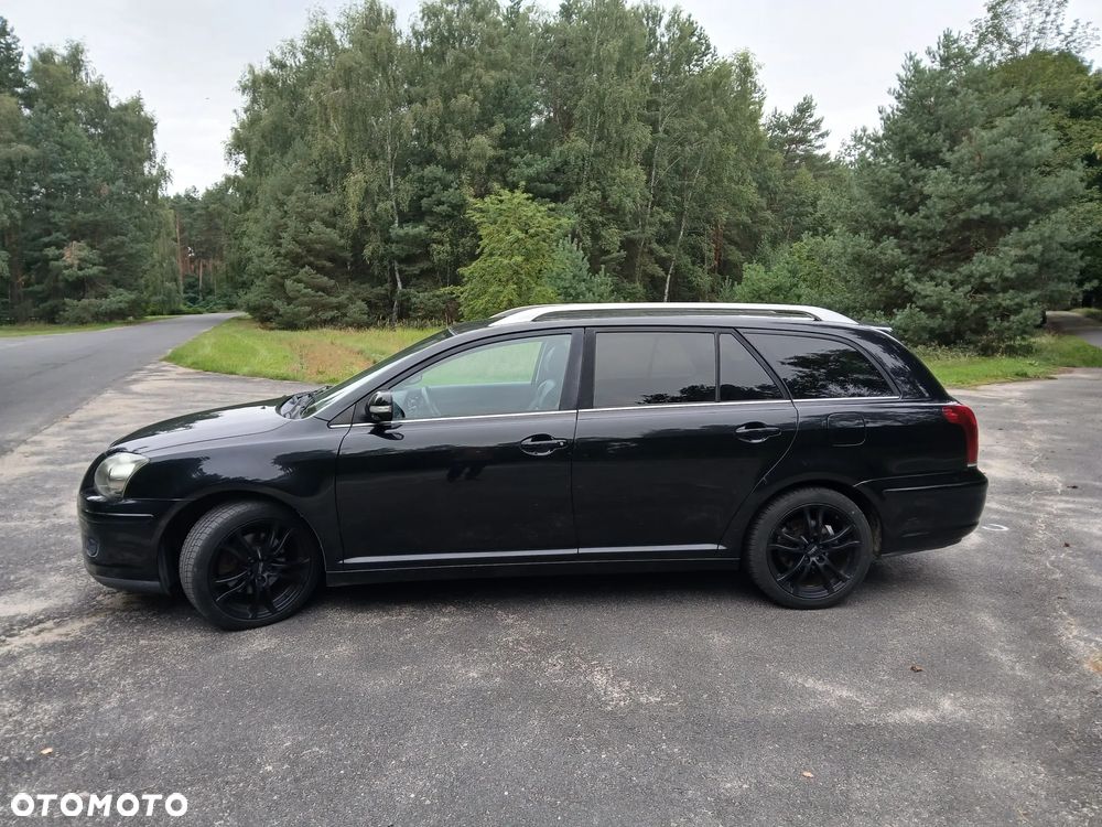 Toyota Avensis 2.0 D-4D - 2