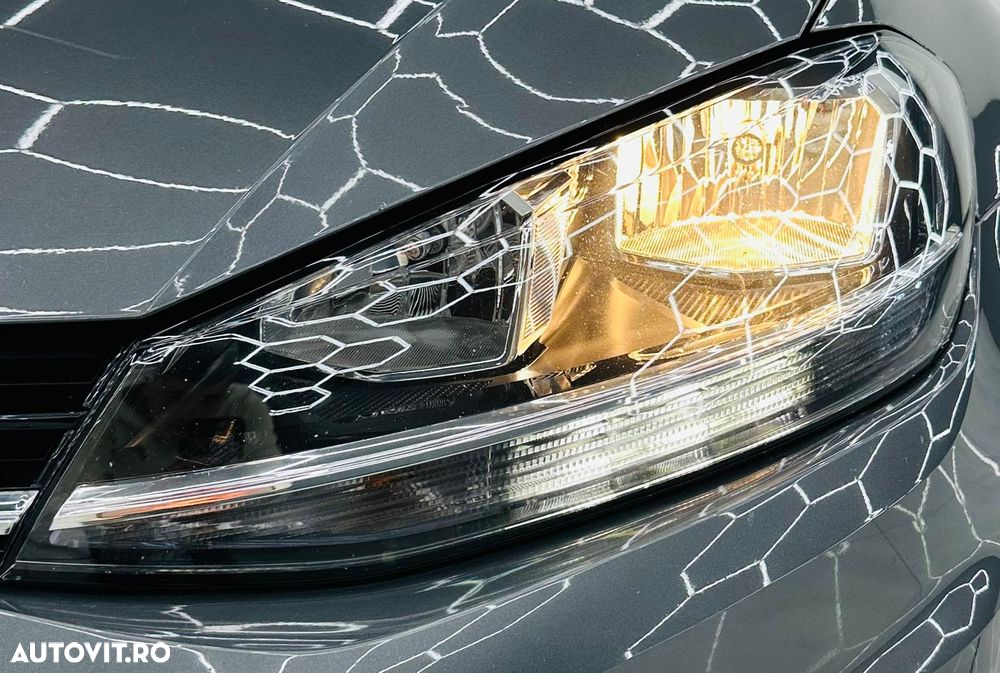 Volkswagen Golf 1.6 TDI (BlueMotion Technology) Trendline - 9