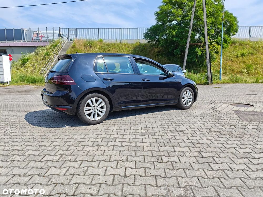 Volkswagen Golf 1.6 TDI BMT Highline - 13