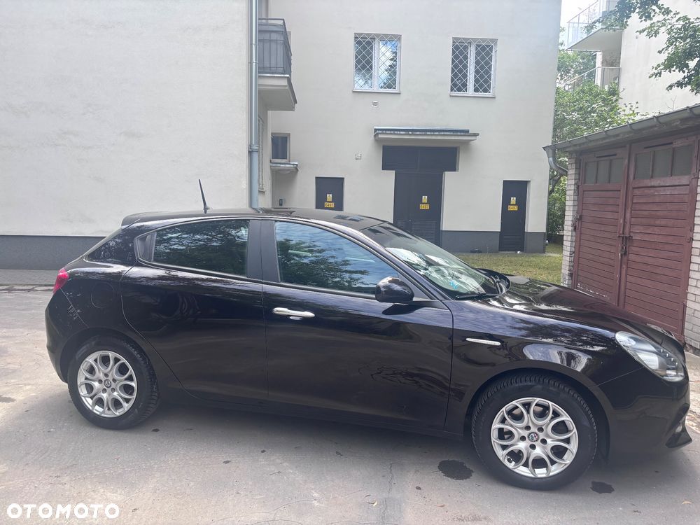 Alfa Romeo Giulietta 2.0 JTDM - 2