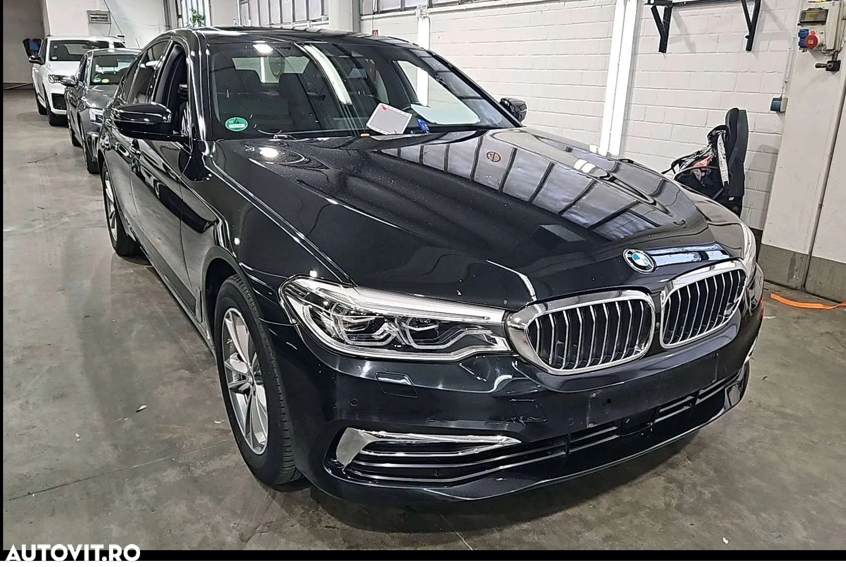 BMW Seria 5 530e iPerformance Aut. Luxury Line - 2