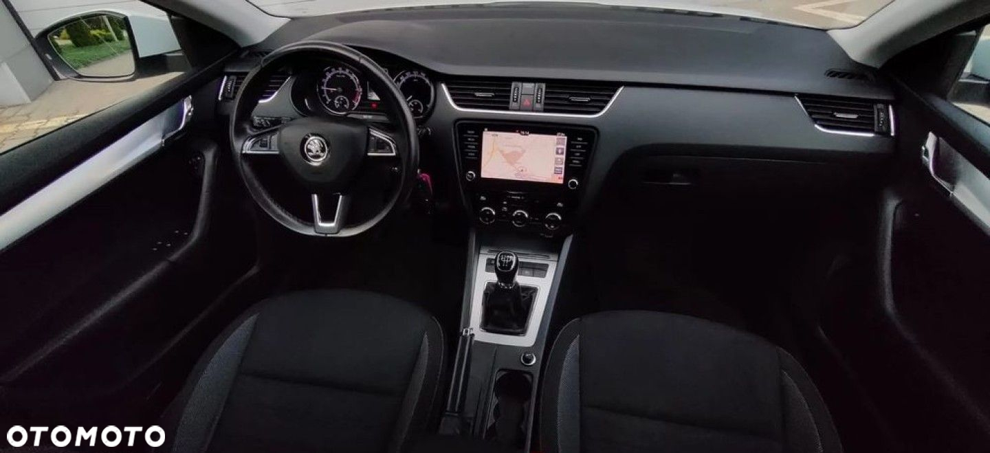 Skoda Octavia - 14