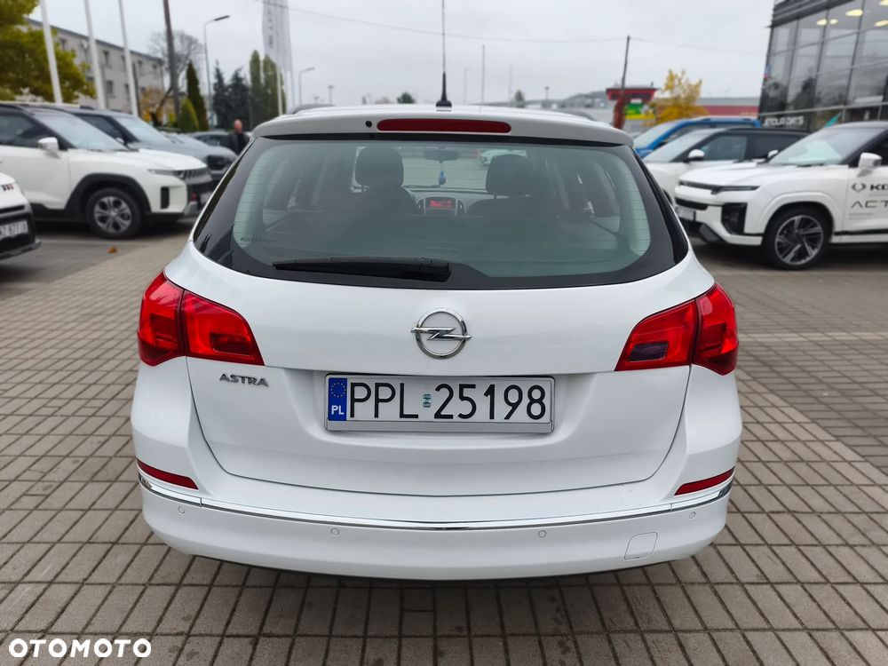 Opel Astra - 4