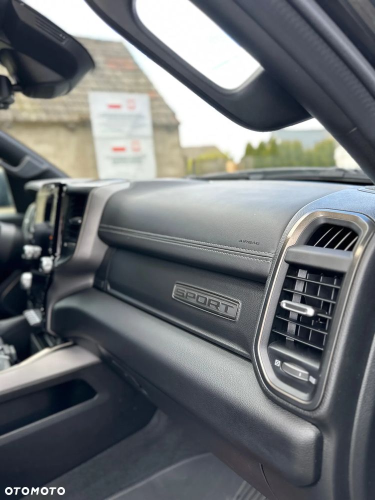 RAM 1500 5.7 eTorque Crew Cab Longbed Laramie Sport - 10