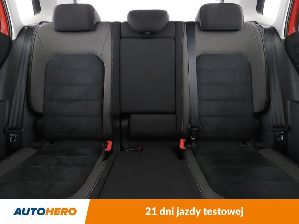 Volkswagen Golf Sportsvan - 15