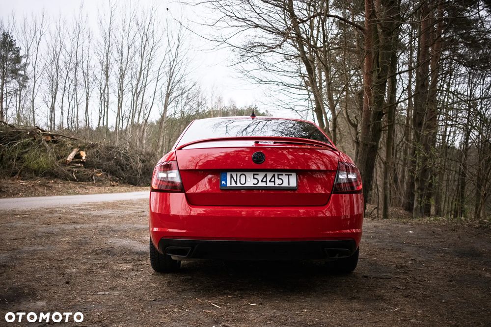 Skoda Octavia 2.0 TSI RS Challenge 245 DSG - 8