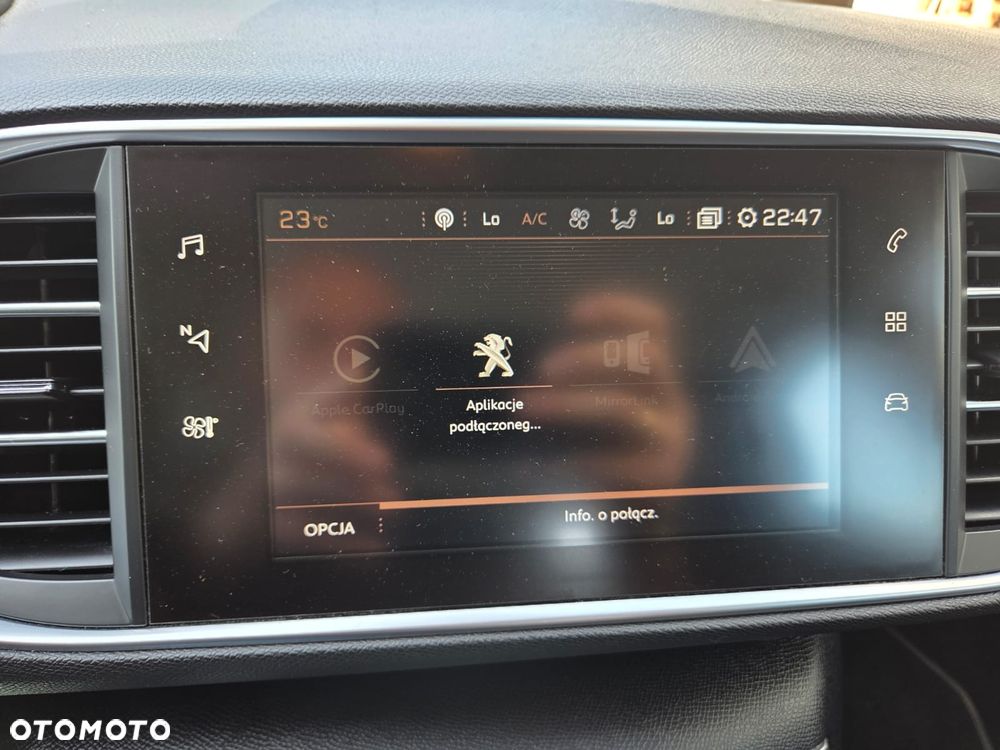 Peugeot 308 - 8