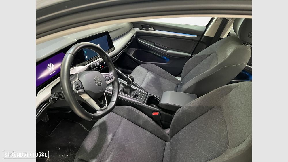 VW Golf 1.0 TSI Life - 10