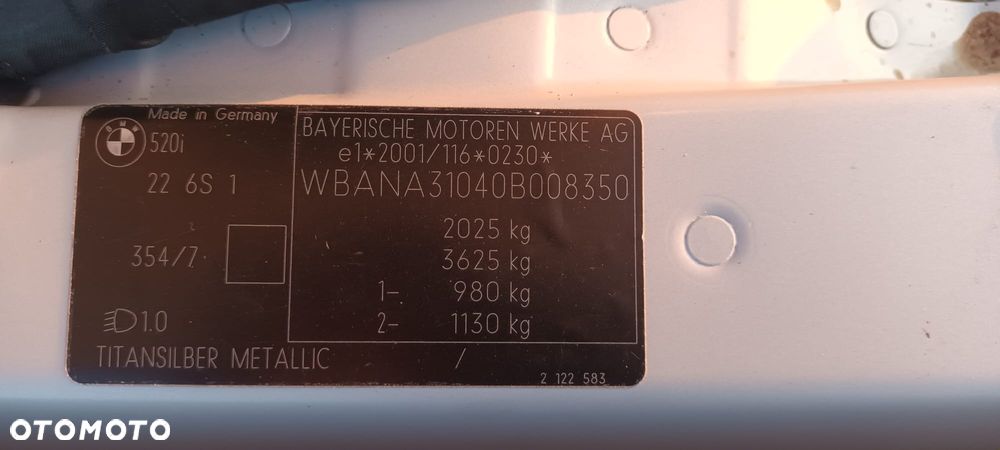 BMW Seria 5 520i - 12