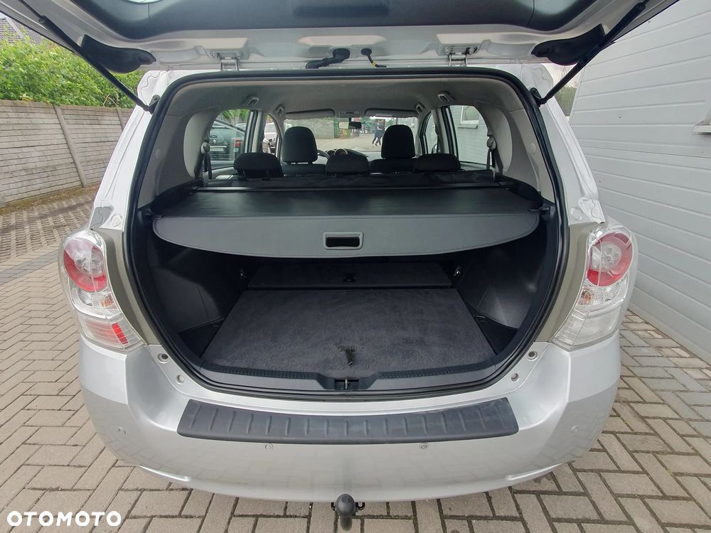 Toyota Verso - 29