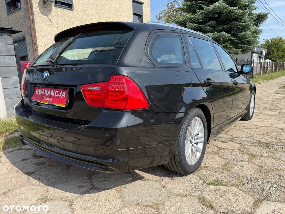 BMW Seria 3 320i Touring Edition Exclusive - 9
