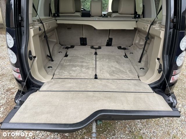 Land Rover Discovery - 30