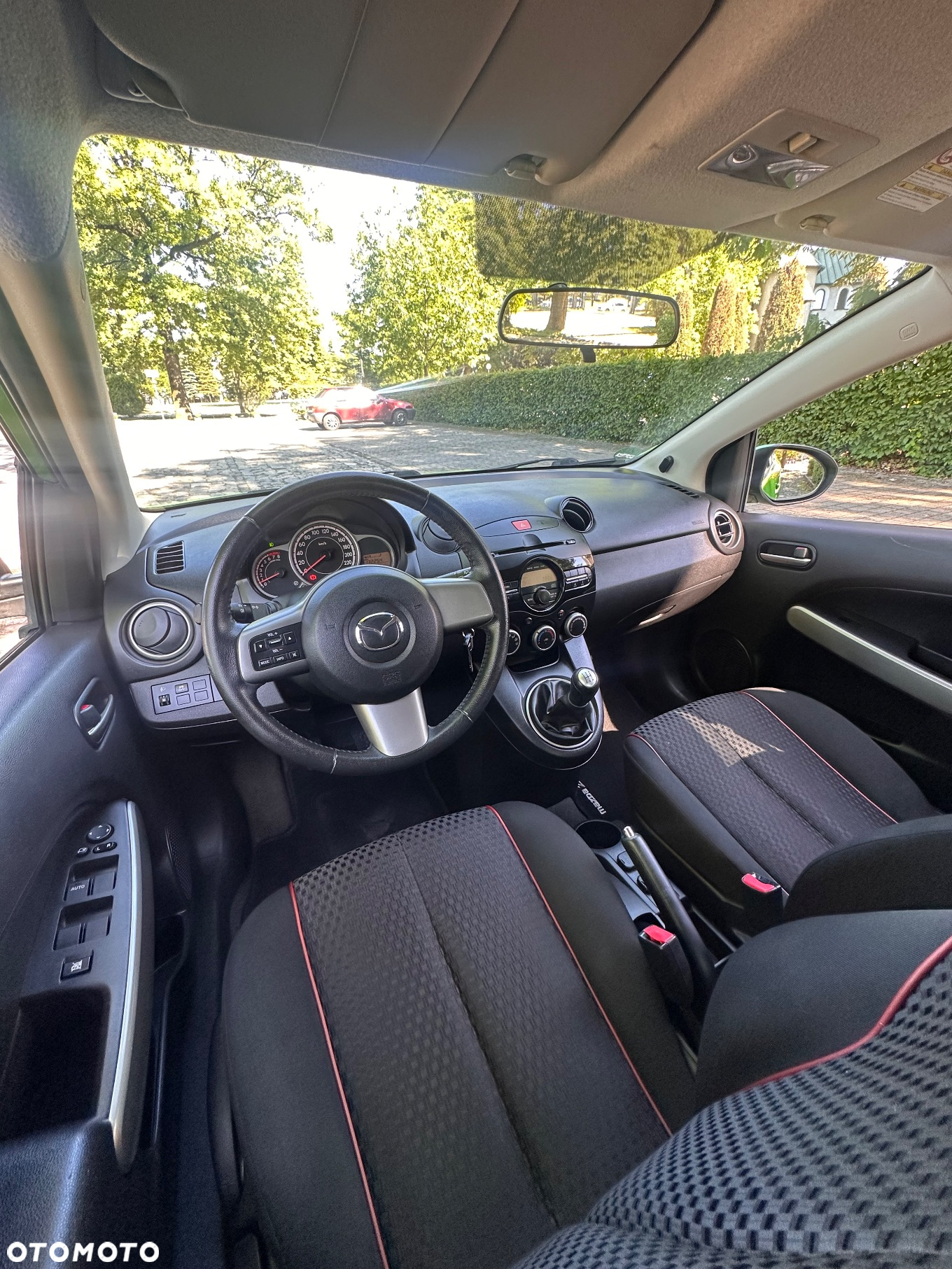 Mazda 2 1.3 MZR Active - 15