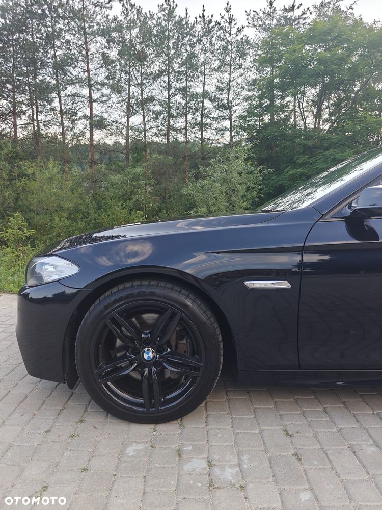 BMW Seria 5 525d - 9