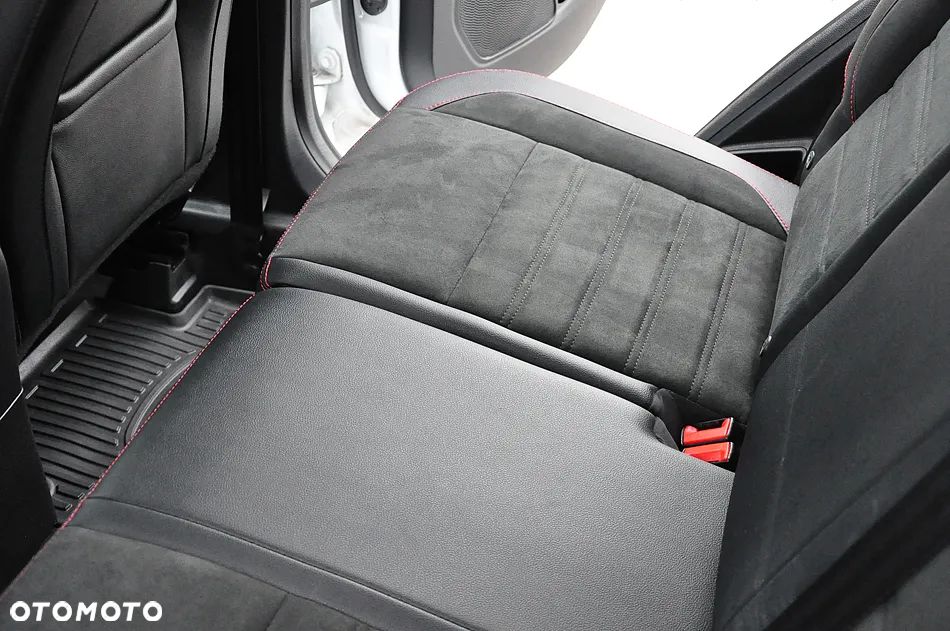 Ford EcoSport 1.0 EcoBoost ST-LINE - 29