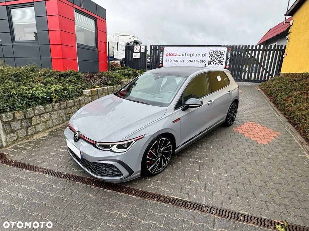 Volkswagen Golf VIII 2.0 TSI GTI DSG - 2