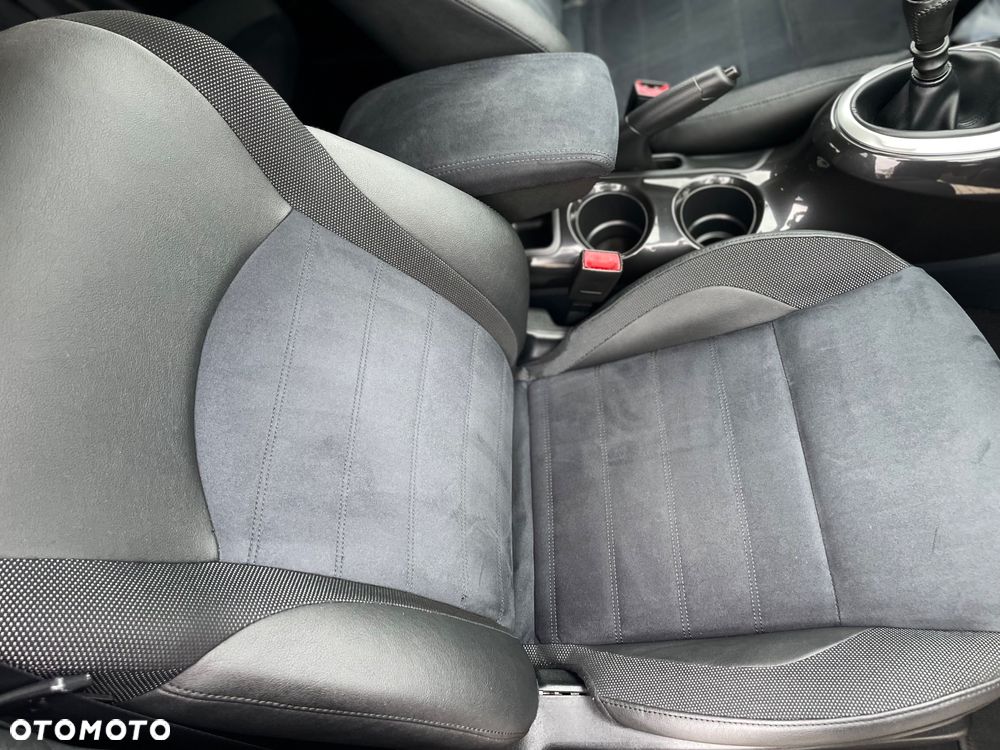 Nissan Juke 1.2 DIG-T Tekna (lea) EU6 - 17