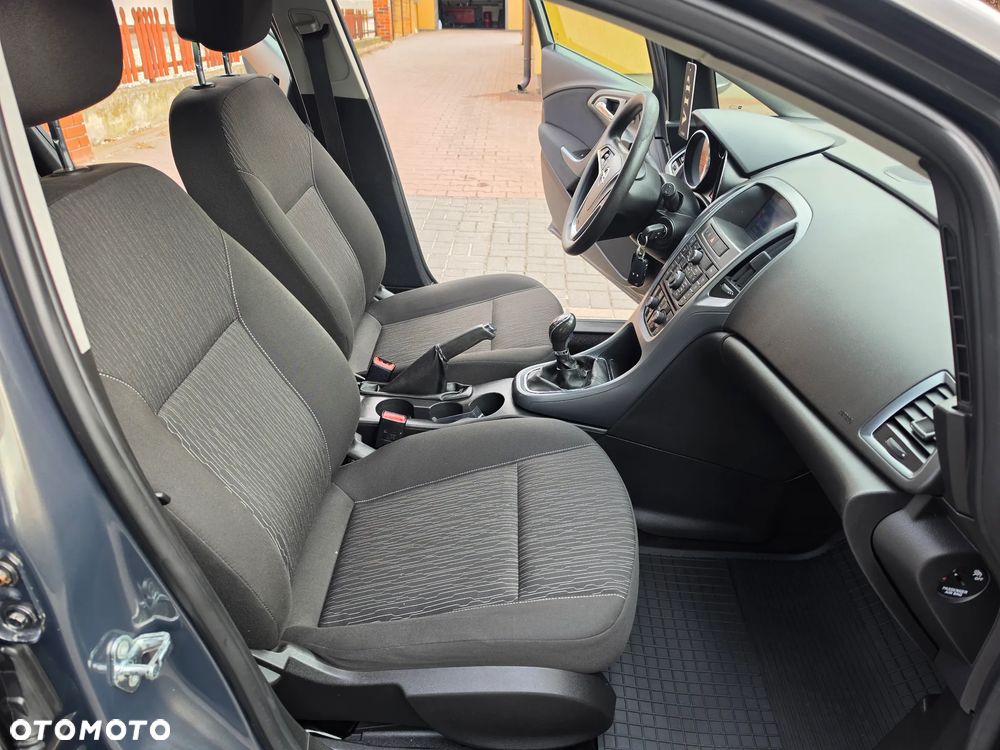 Opel Astra - 20
