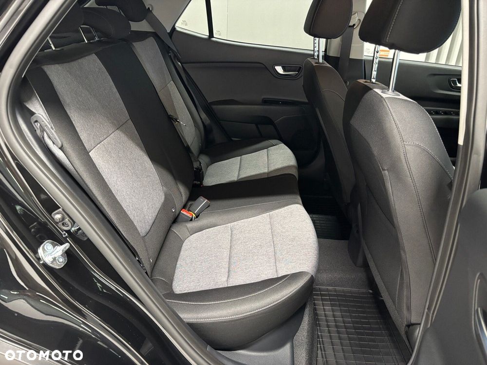 Kia Stonic - 21
