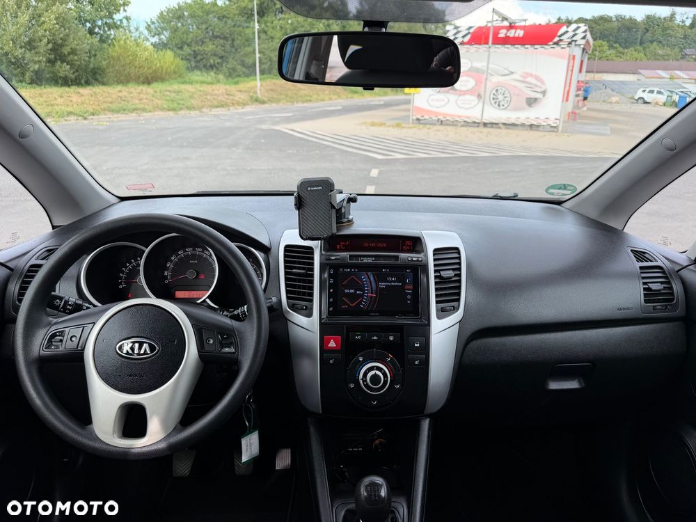 Kia Venga 1.6 CVVT Dream-Team Edition - 18