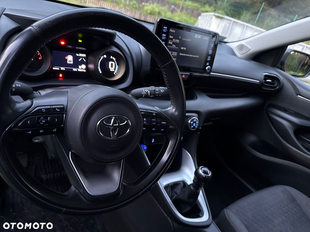 Toyota Yaris 1.5 Comfort - 11