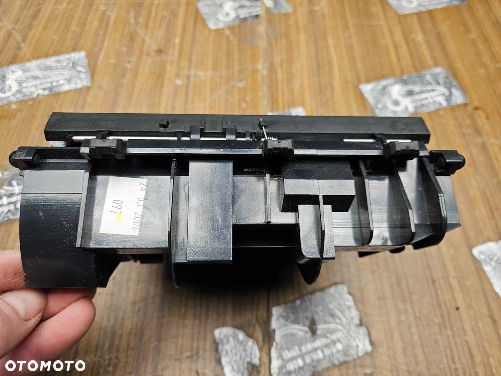 Popielniczka 2 DIN 8E0857951J 03S Klapka Wklad Carbon Srebrna Rybia Luska Audi A4 B6 B7 - 21