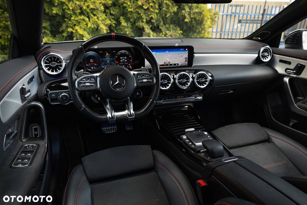Mercedes-Benz CLA AMG 35 4-Matic 7G-DCT - 4