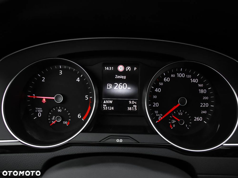 Volkswagen Passat 2.0 TDI Business DSG - 19