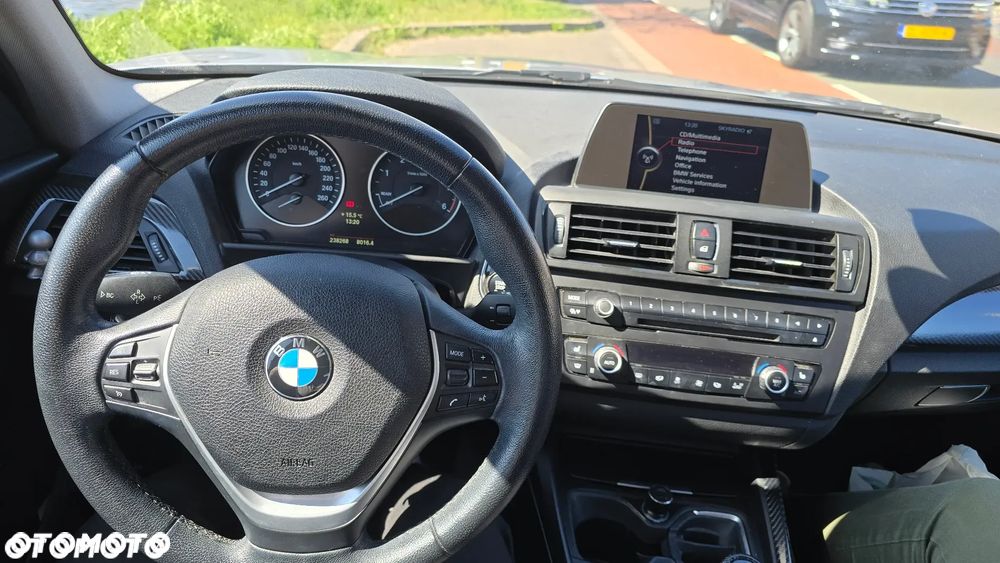 BMW Seria 1 118d - 11