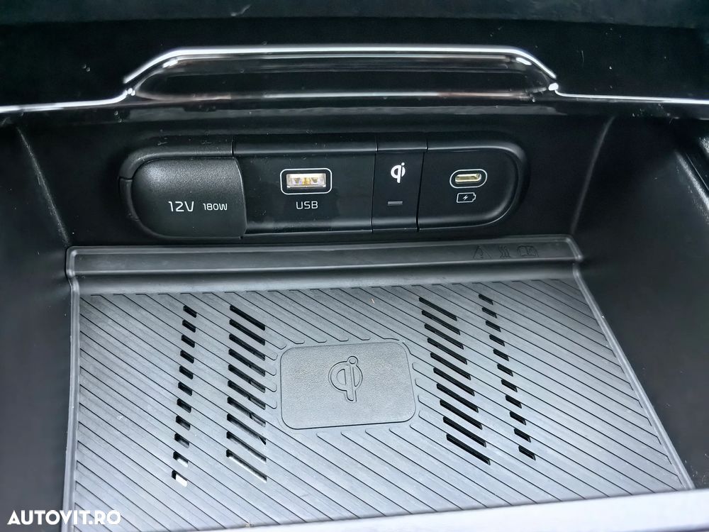 Kia Sportage 1.6 T-GDI PHEV 6AT 4x4 GT Line - 20