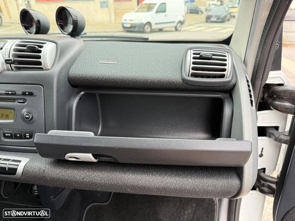 Smart ForTwo Coupé 0.8 cdi Passion 54 - 20