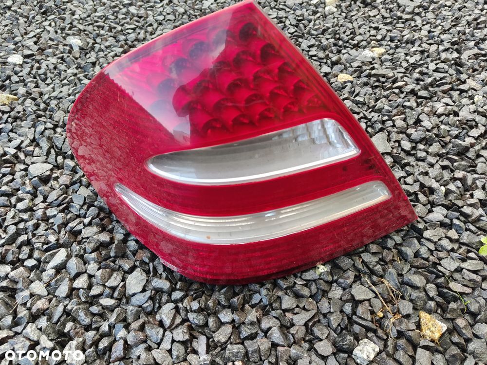 MERCEDES W211 AVANTGARDE Lampa Tył tylna SEDAN 02-06 Lewa led Uszkodzona - 6