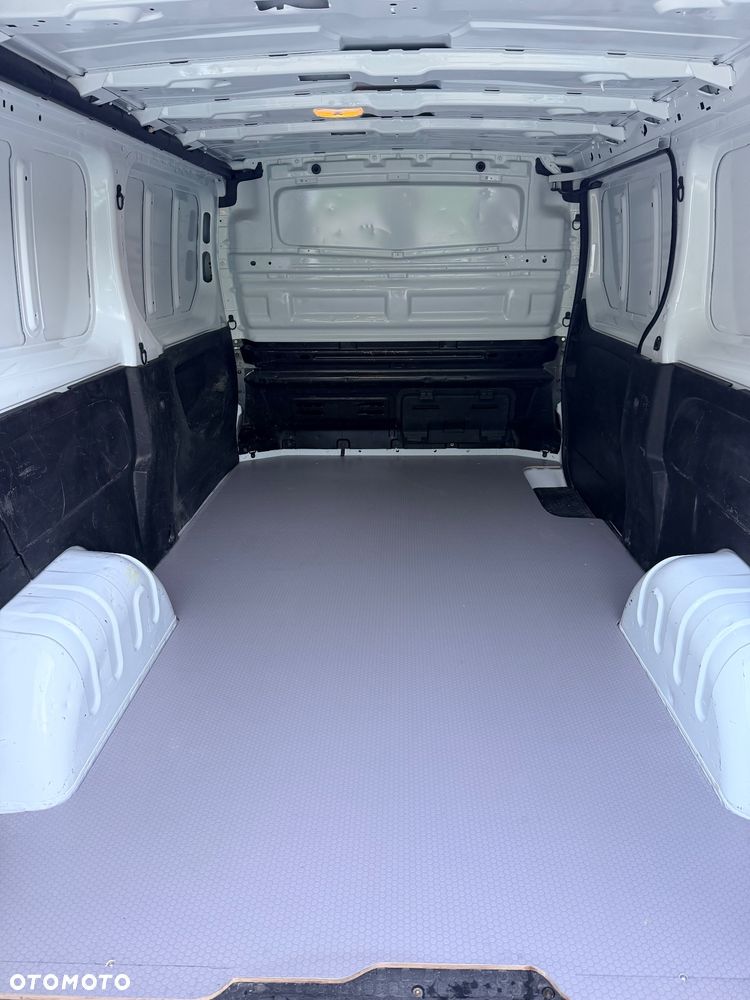 Renault Trafic - 7