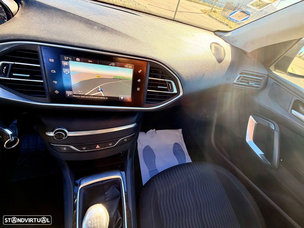 Peugeot 308 SW BlueHDi 120 Stop & Start Style - 15