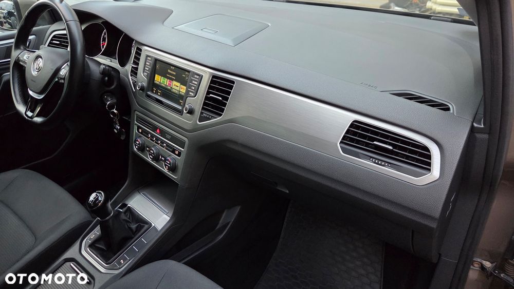 Volkswagen Golf Sportsvan SV 1.2 TSI BMT Comfortline - 12