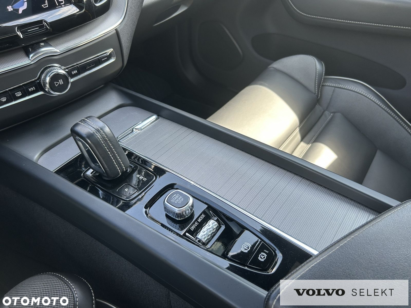 Volvo XC 60 - 24