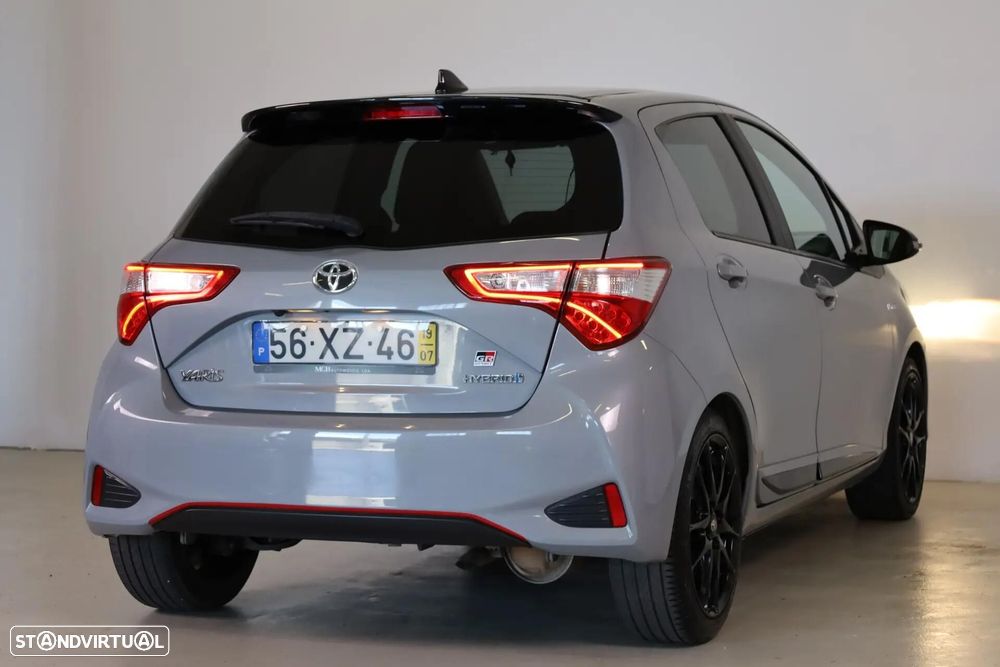 Toyota Yaris 1.5 HSD GR Sport - 22