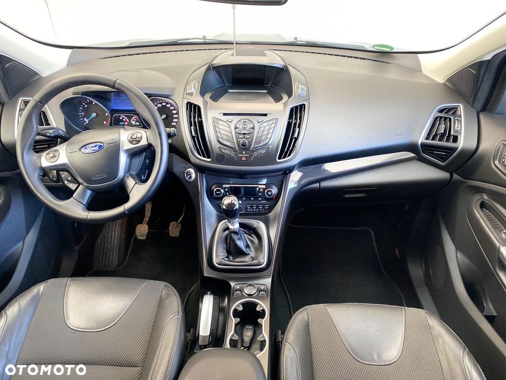Ford Kuga 2.0 TDCi 4x4 Titanium - 12