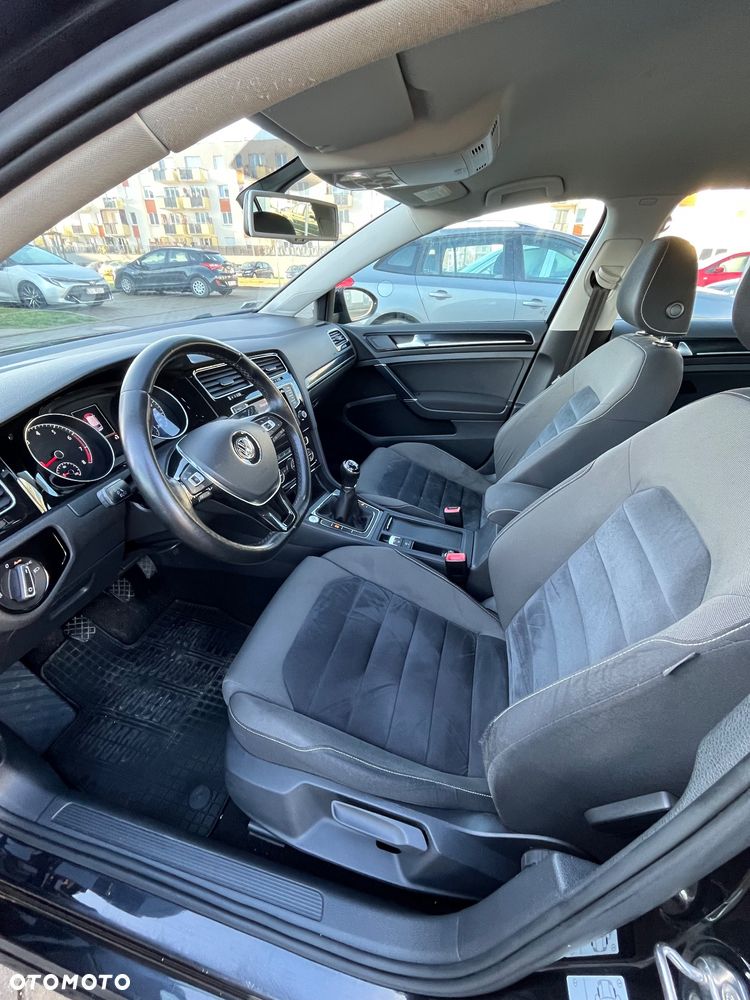 Volkswagen Golf 1.4 TSI BMT Highline - 20