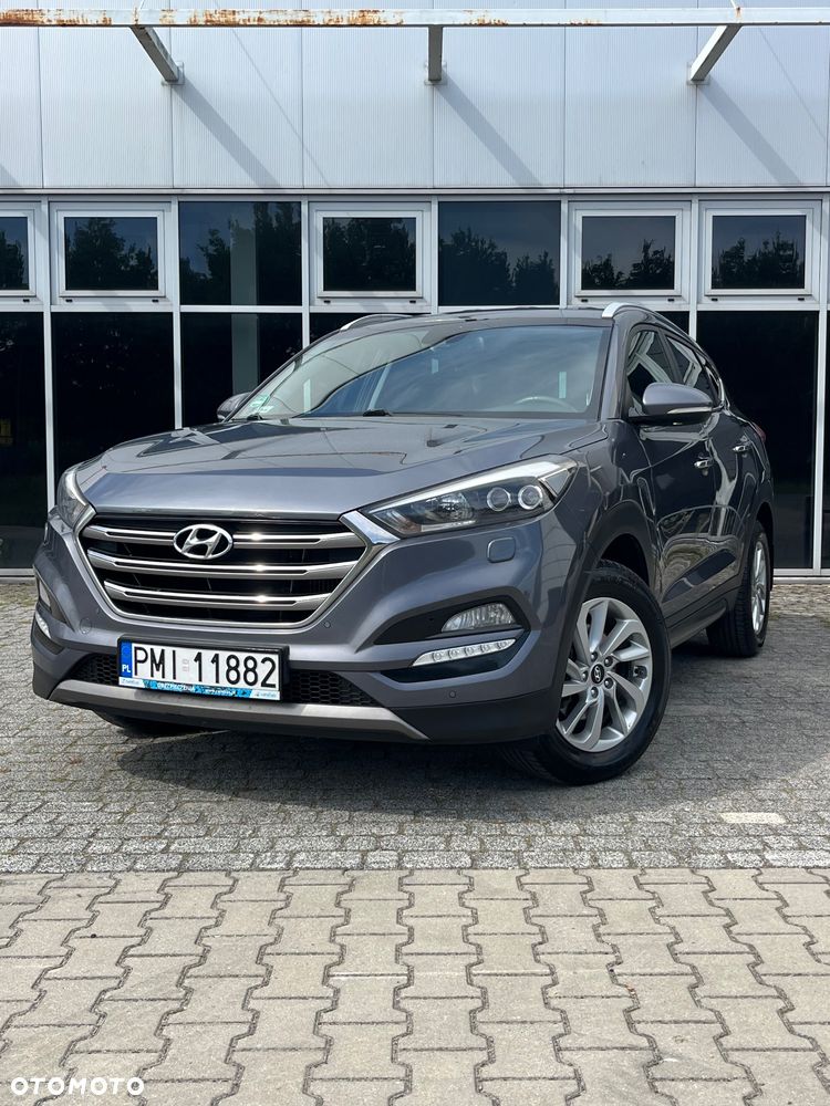 Hyundai Tucson 2.0 CRDI BlueDrive Style 2WD - 12