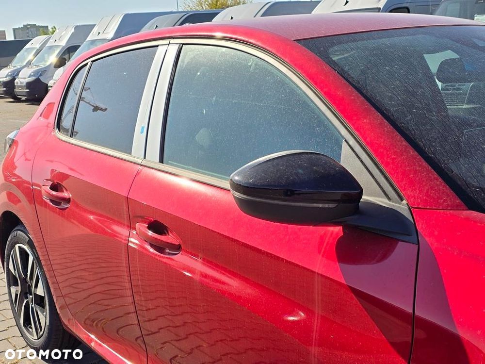 Peugeot 208 1.2 mHEV Allure - 23