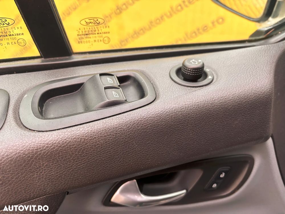 Ford Transit Custom Kombi 320 2.0 EcoBlue 105 CP L1H1 Trend - 10