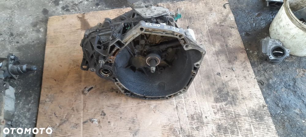 GŁOWICA RENAULT CLIO III 1.5 DCI 2968F2 - 6