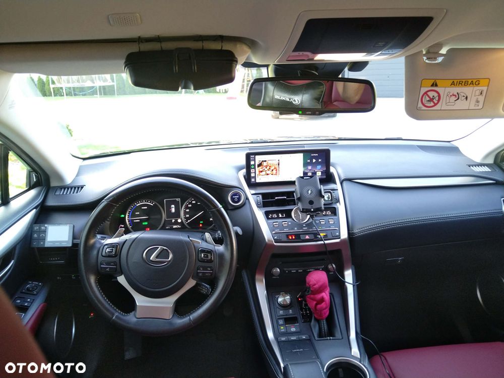 Lexus NX 300h F Impression AWD - 6