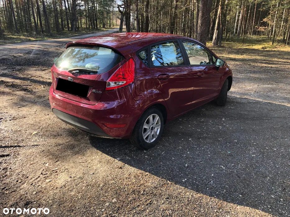 Ford Fiesta 1.25 Celebration - 3